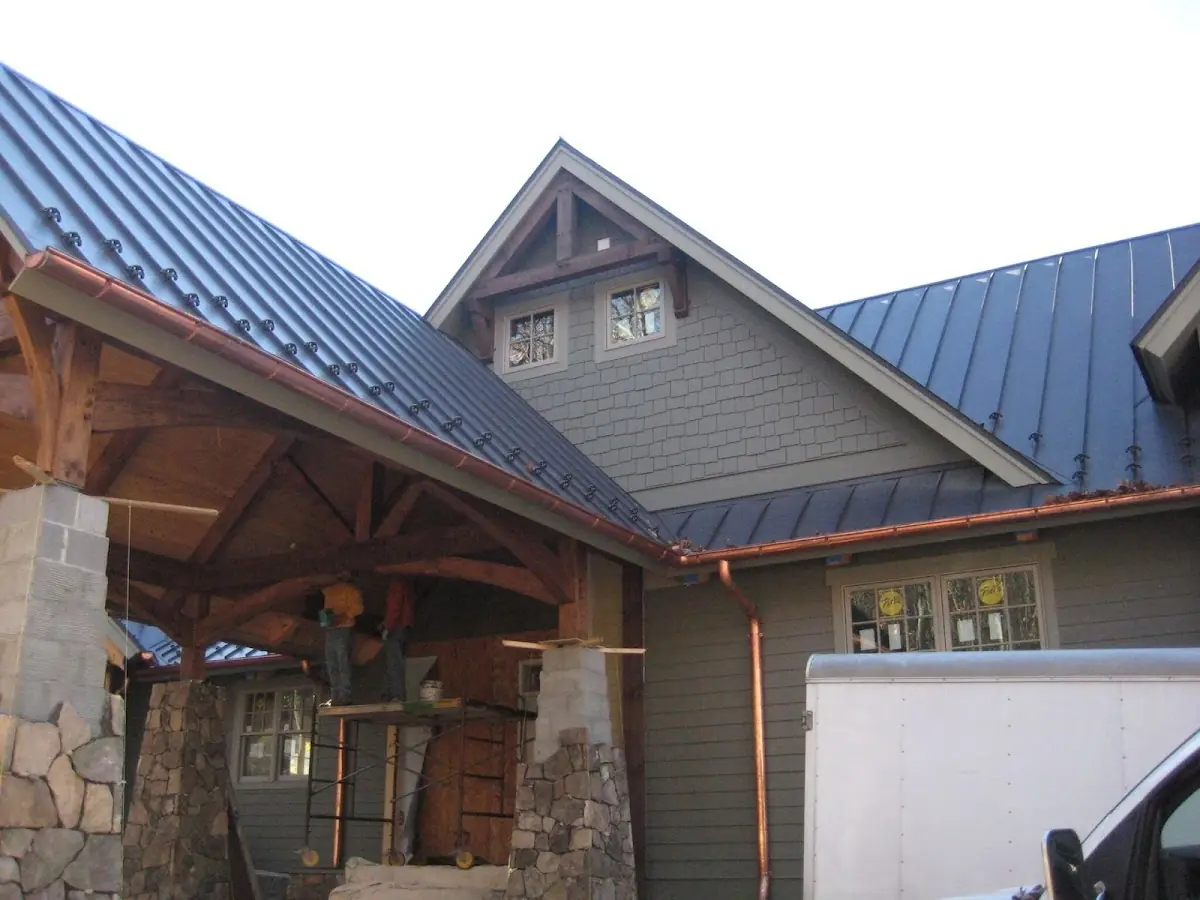 Craftsman Roofing team delivering quality roofing work in Coweta